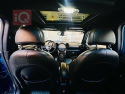 مینی کەنتری مان